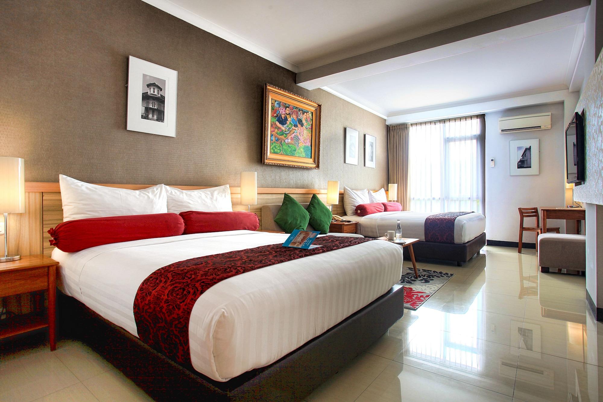 Ivory Hotel 3*