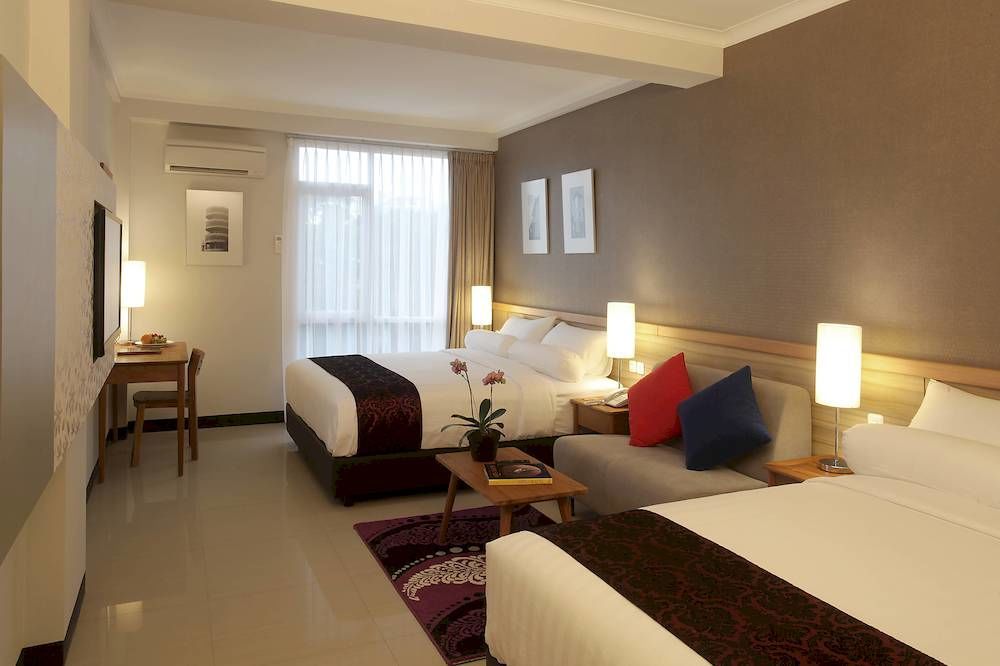 Ivory Hotel Bandung